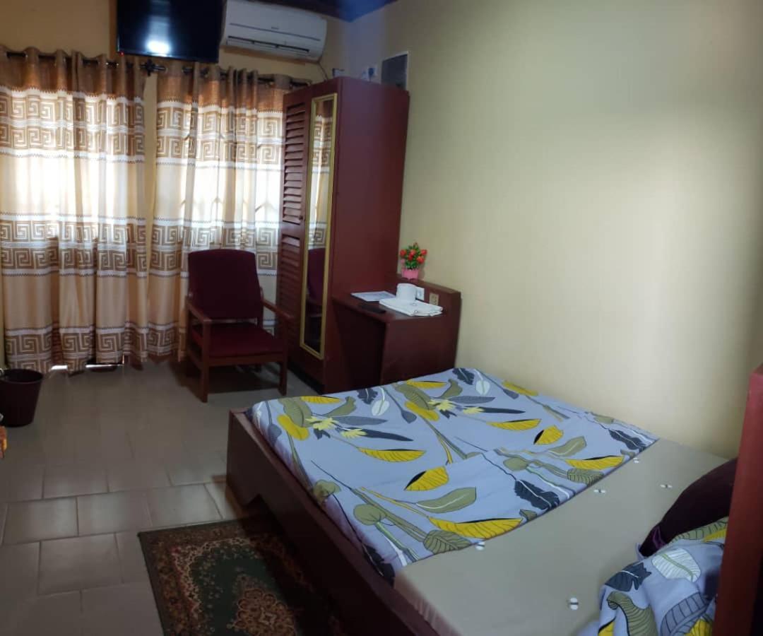 Britannia Hotel Cmr Yaoundé Exteriör bild